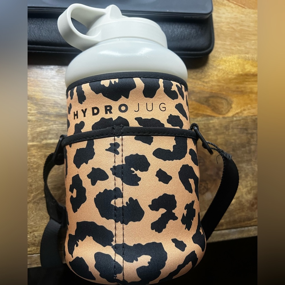 Hydrojug
